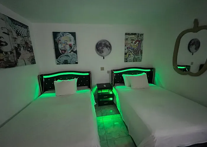 Hotel Big Apple 4*